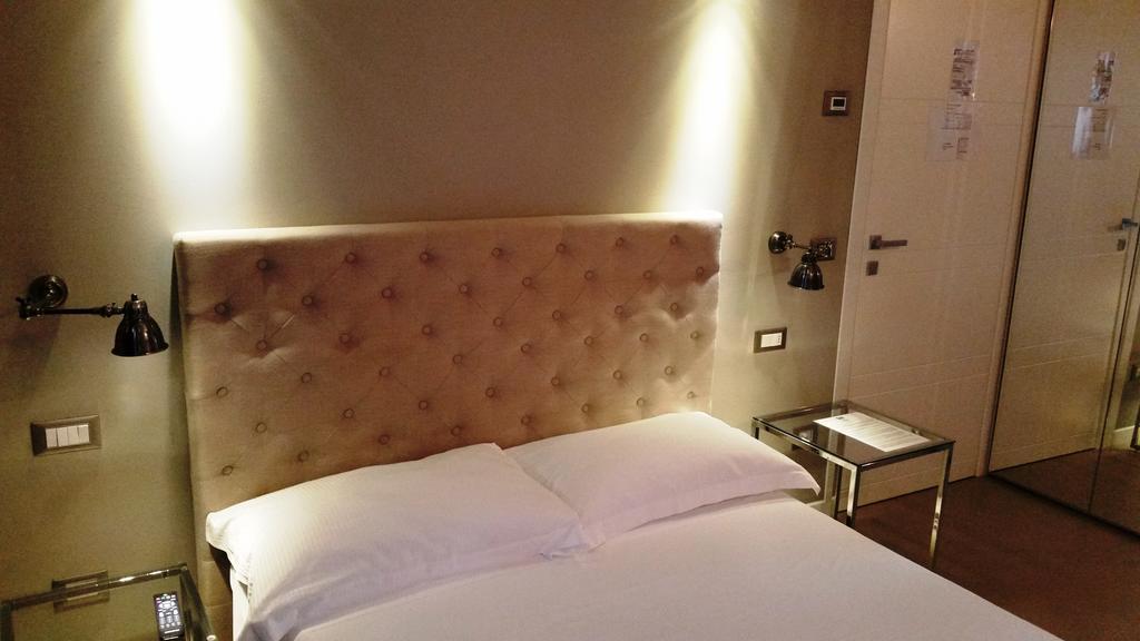 Corte Merighi Charming Rooms Верона Екстер'єр фото